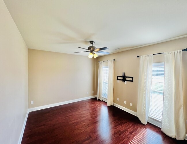 Building Photo - 630 Summer Cove Cir NW
