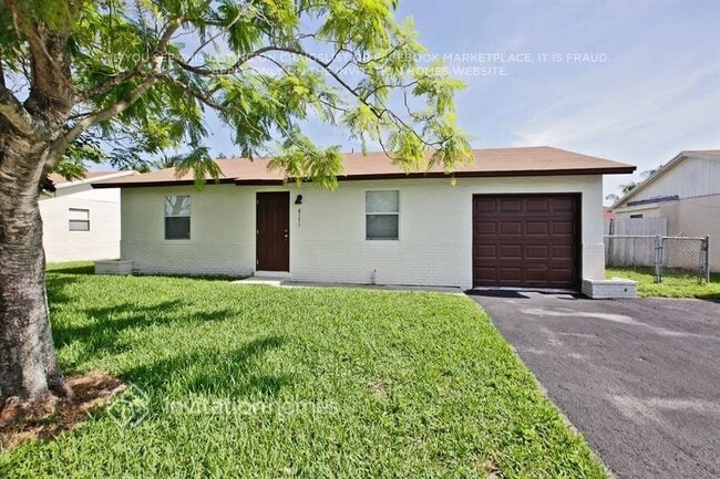 Building Photo - 8171 SW 7th St