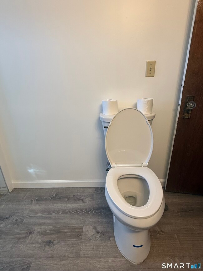 Building Photo - 117 Palm St