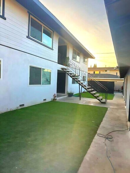 Patio L Picture - 2302 W Roberta Ave