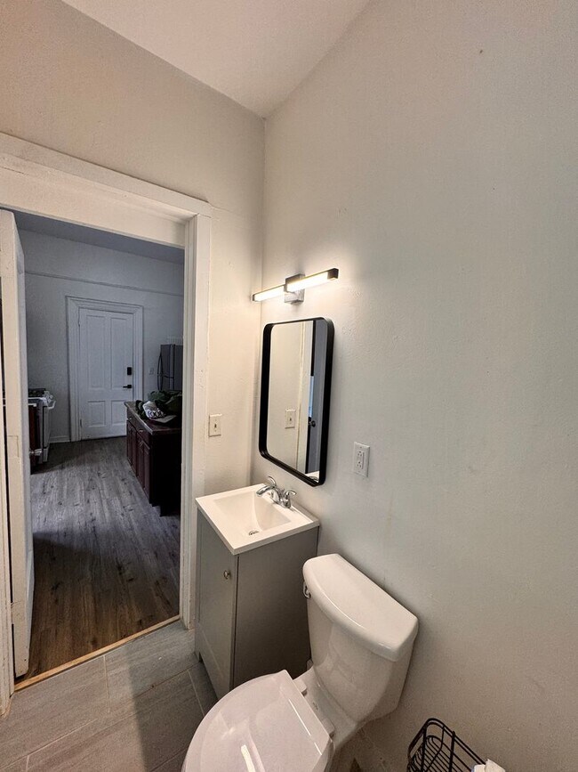 Building Photo - 310 Marshall Ave