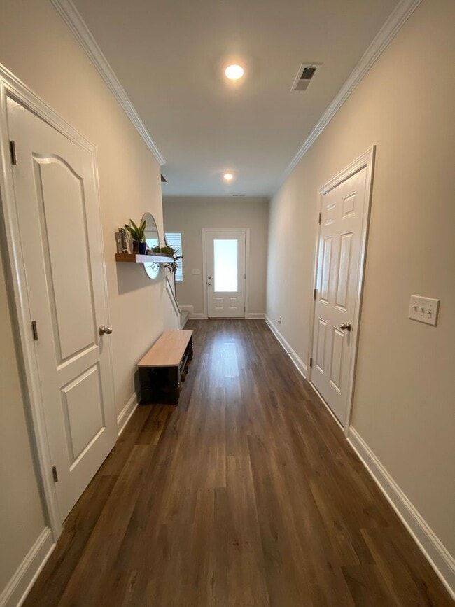 Exclusively Offered by Muse Realty, LLC 1127 Pecan Ridge Rd Fort Mill