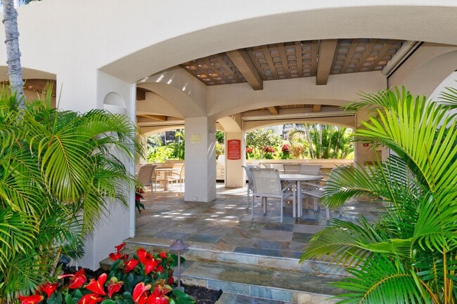 Building Photo - Furnished, 2 Bed/3 Bath Wailea Palms Residence Gated with Ocean Views