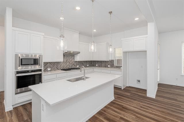 Building Photo - 908 Utica Dr