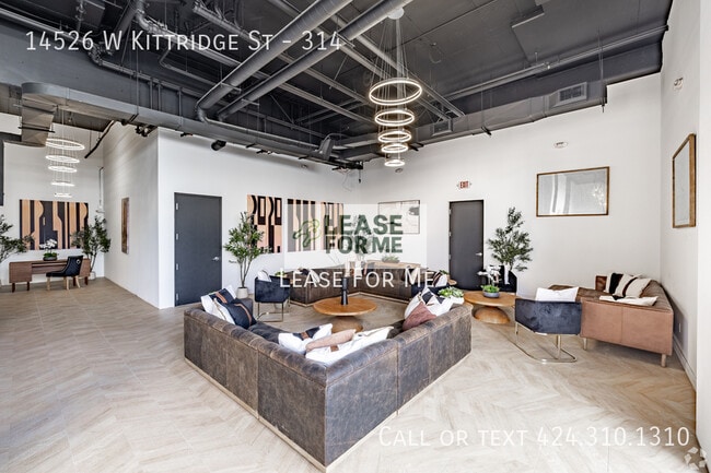 Building Photo - 14526 Kittridge St