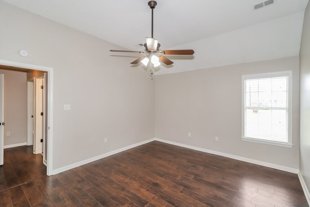 Building Photo - 13078 Braybourne Pkwy