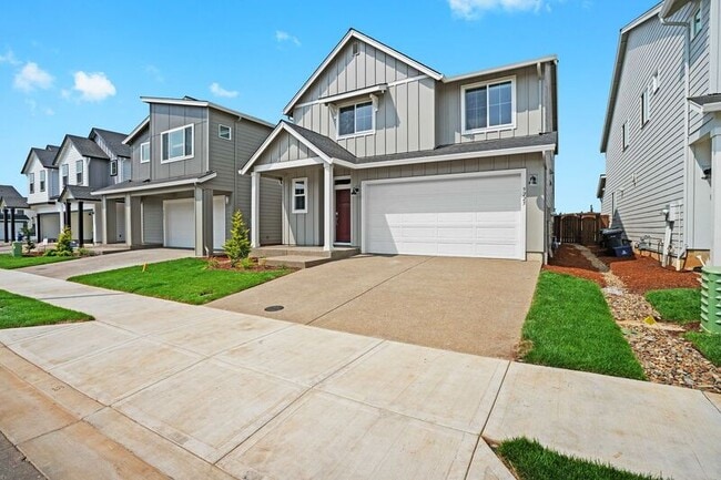 Building Photo - 9225 SW Vermillion Dr