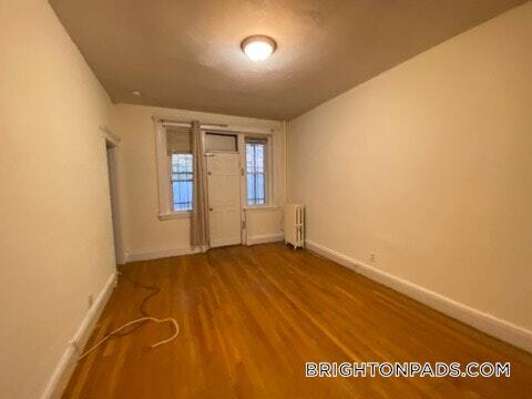 Building Photo - 1715 Commonwealth Ave