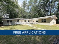 Building Photo - 1160 Comanche St