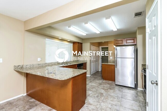 Building Photo - 3 Bedroom Pet-Friendly Home in North Port, FL with Main Street Renewal