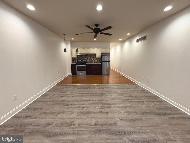 Building Photo - 20 S Highland Ave