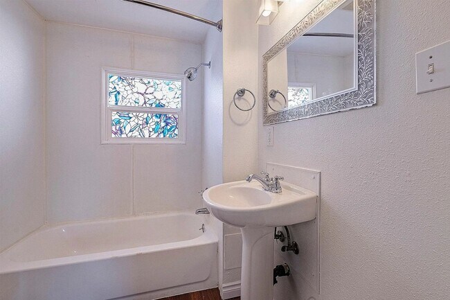 Building Photo - Charming Cornelius Home with Hardwood Floors, Detached Two-Car Garage, Expansive Outdoor Living &...