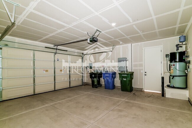 Building Photo - Stunning 4 Bed/3 Bath SW Bakersfield Home w/ Paid Solar and $0 Deposit Option