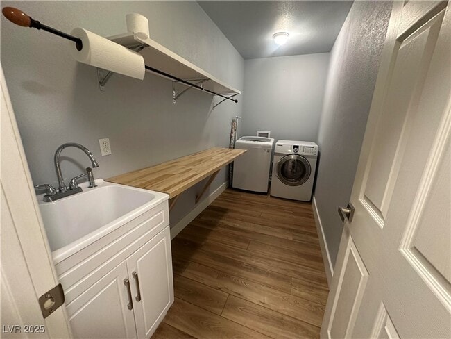 Building Photo - 8908 Sheep Ranch Ct