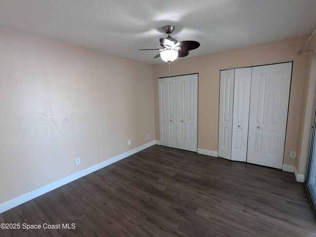 Building Photo - 4153 Prime Ave