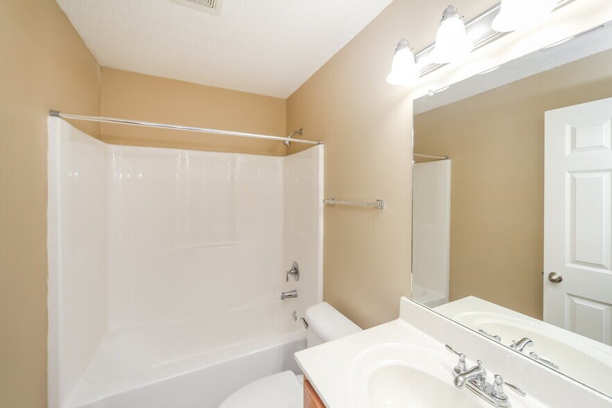 Building Photo - 8386 Evening Sun Cove