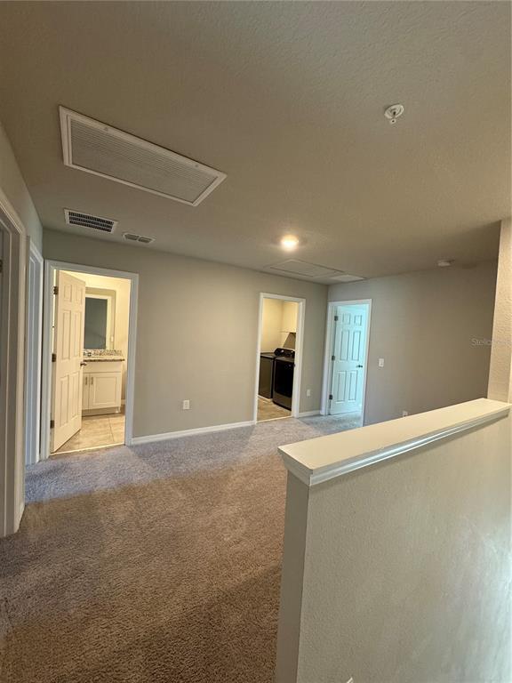 Building Photo - 2038 Harebell Ln