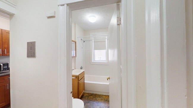 Building Photo - 1165 Boylston St