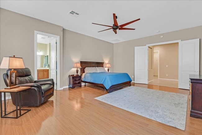 Building Photo - Rental Home with Large Pool