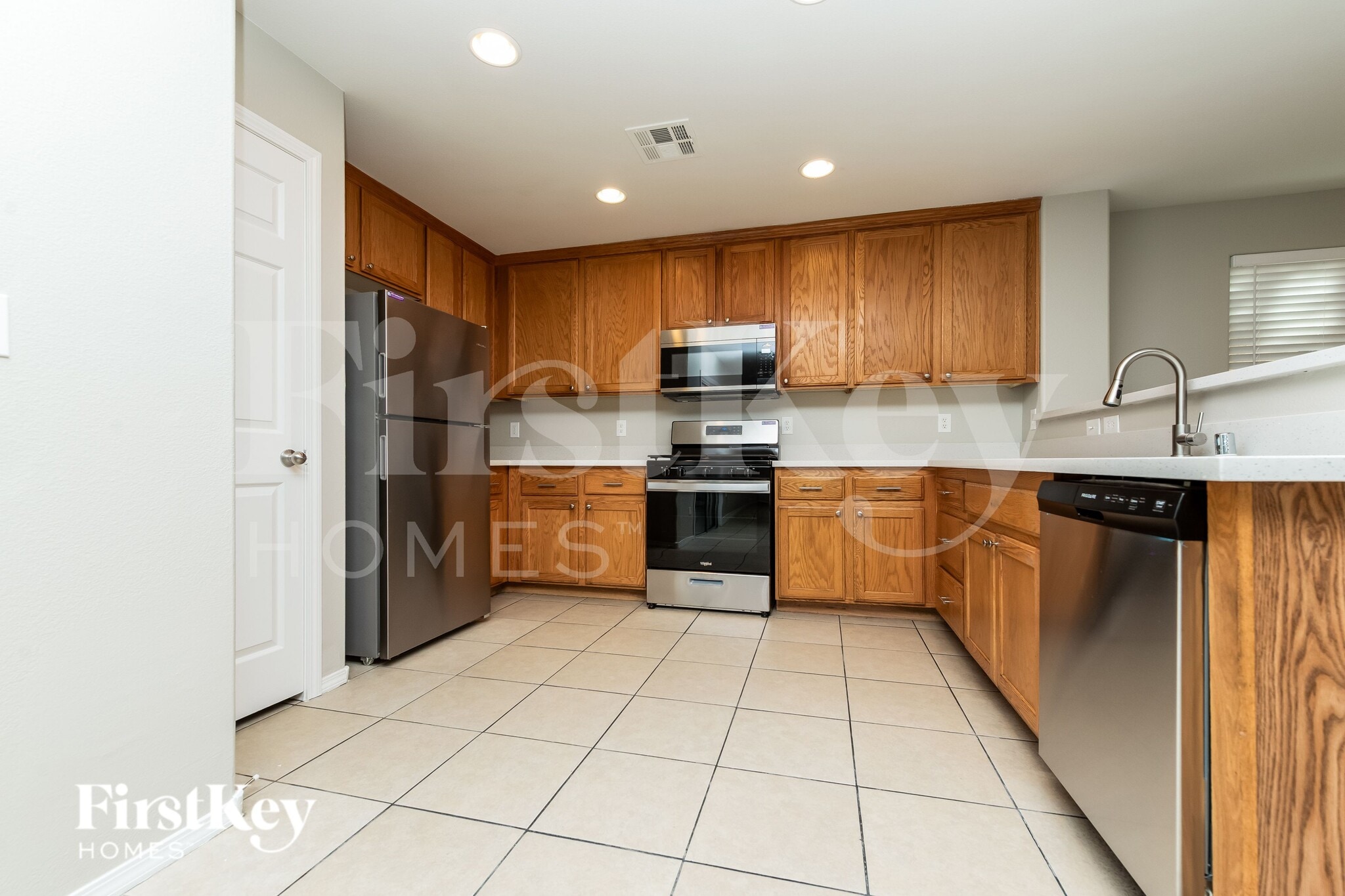 Building Photo - 8301 W Wildwood Glen Dr