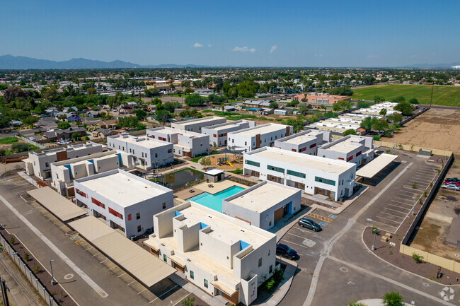 Aerial Photo - Libertad Glendale