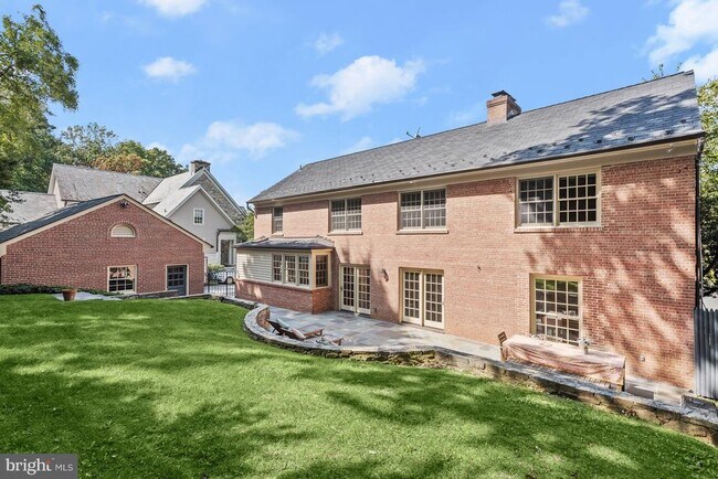 Building Photo - 4810 Rockwood Pkwy NW