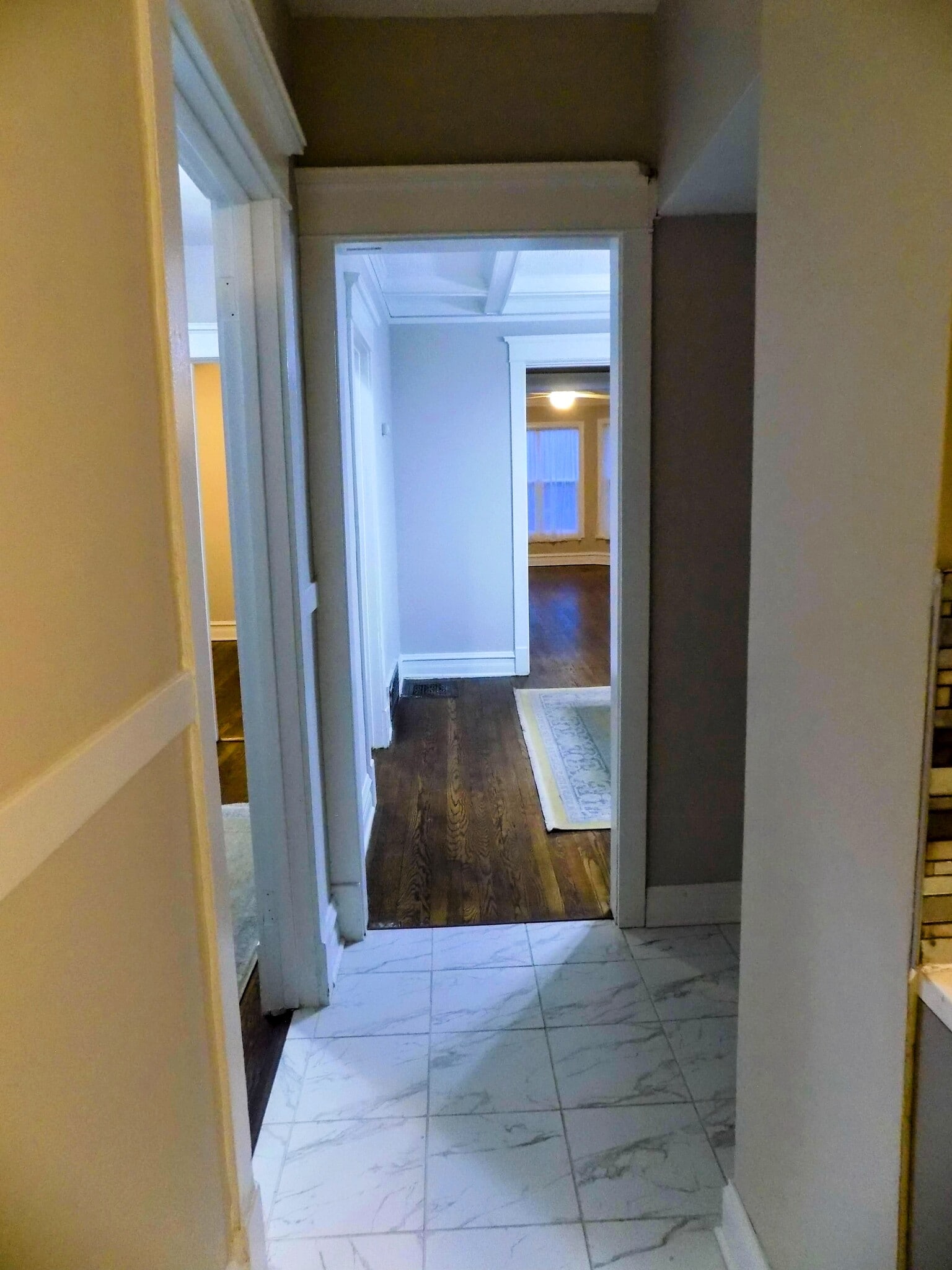 Building Photo - 434 N Pine Ave