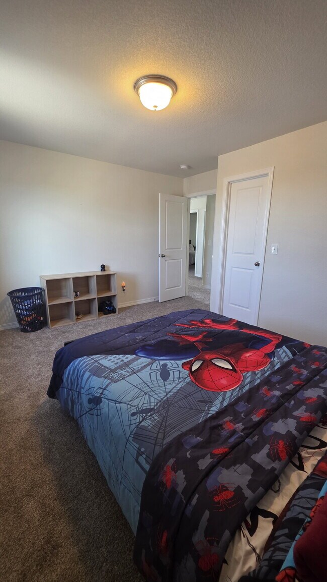 Building Photo - Beautiful 4BR 2.5 bath Home in Bradley Heights near Military bases