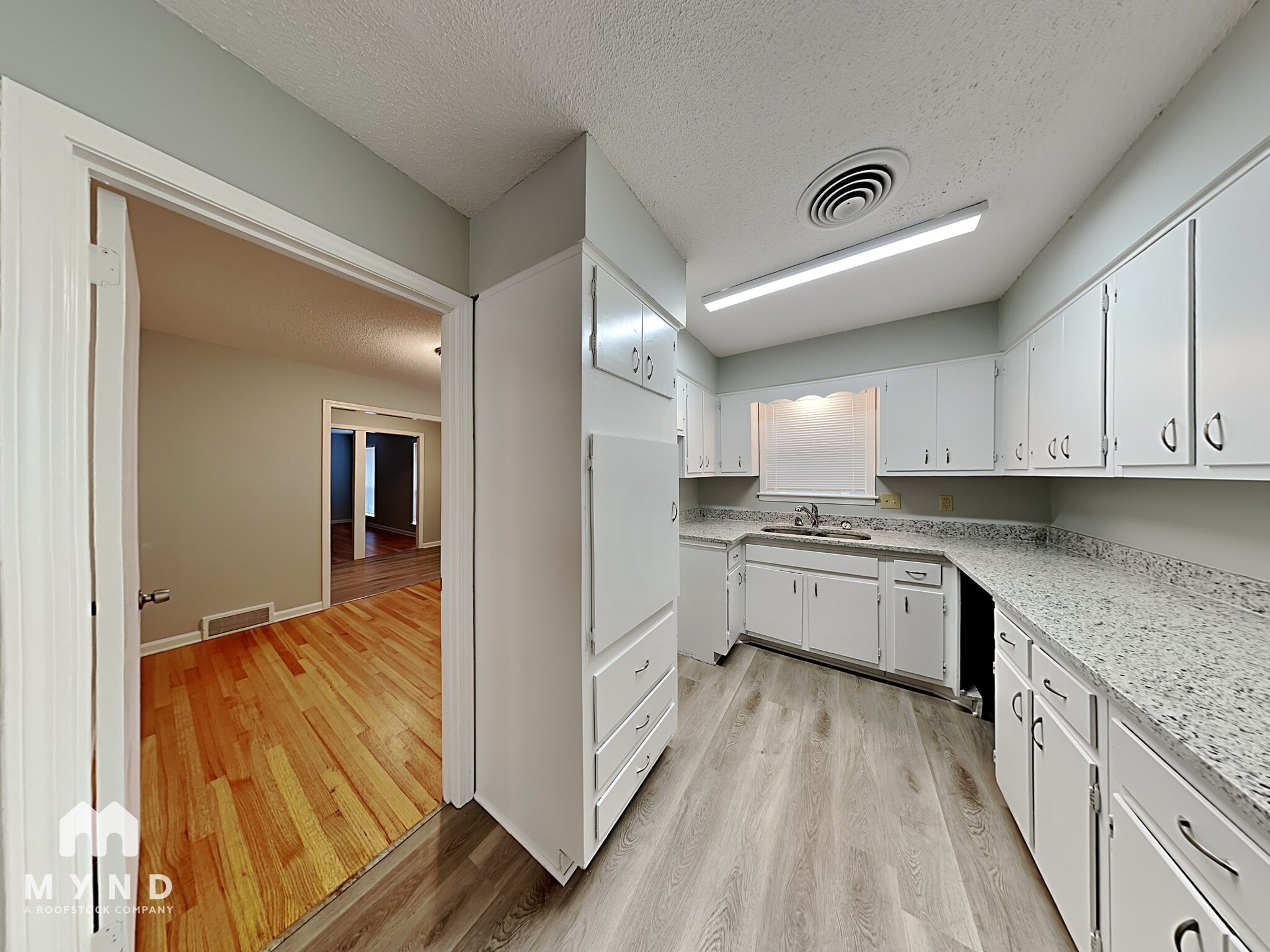 Building Photo - 3505 Clarke Rd