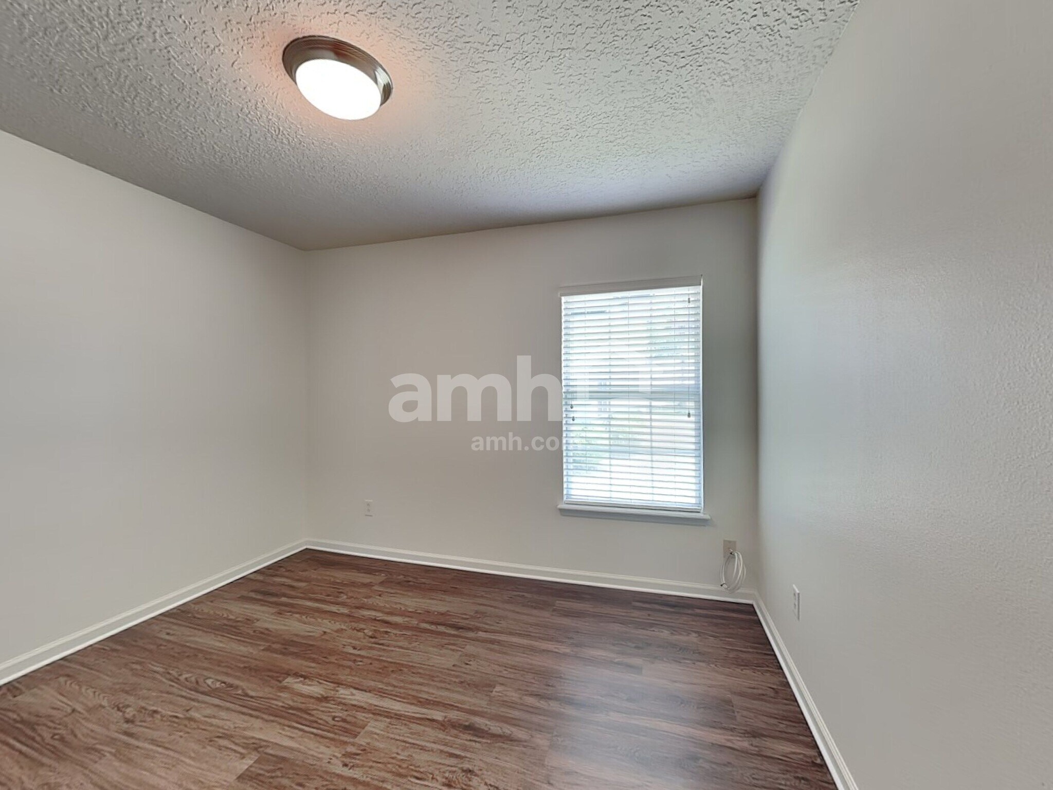 Building Photo - 76227 Deerwood Dr