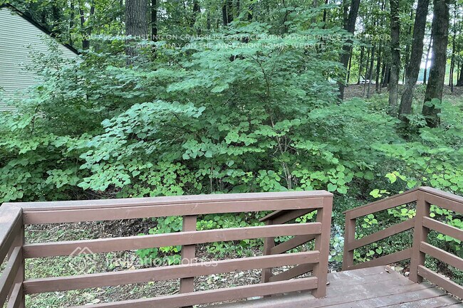 Building Photo - 5369 Olde St