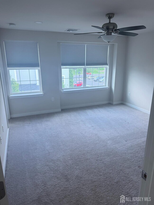 Building Photo - 504 Keenland Ct