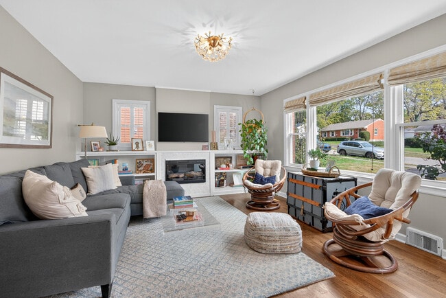 Building Photo - 1729 Appomattox Rd