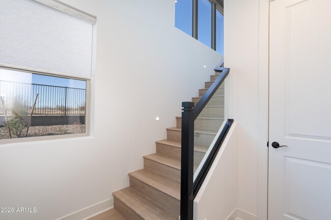Building Photo - 2121 W Sonoran Desert Dr