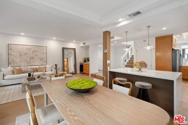 Building Photo - 234 S Tower Dr