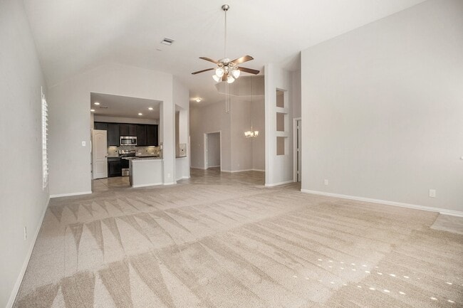 Building Photo - 2502 Bay Hill Dr