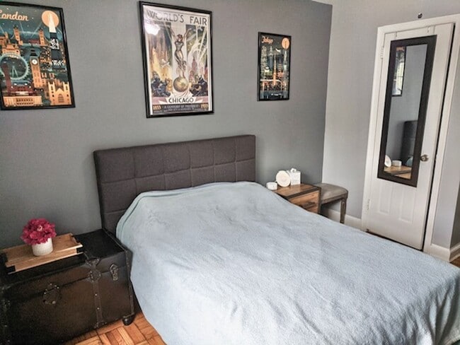 Building Photo - FIRST MONTH FREE RENT!