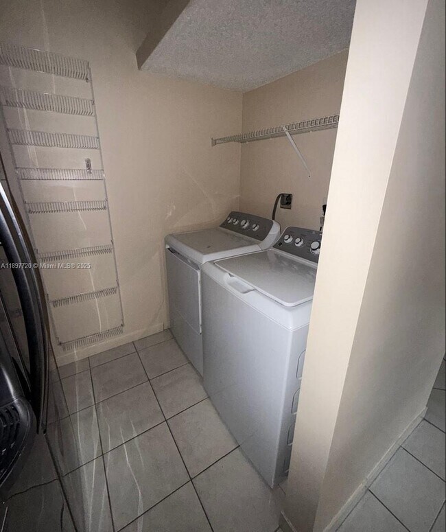 Building Photo - 9287 NW 120th Terrace