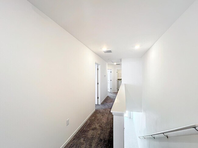 Building Photo - 3886 Academia Ave