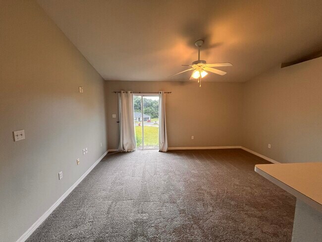Building Photo - 305 Seclusion Blvd