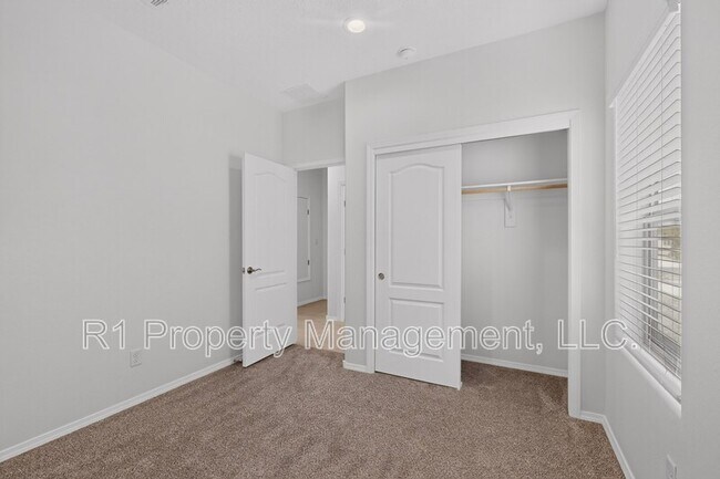 Building Photo - 280 Prism Ave SW