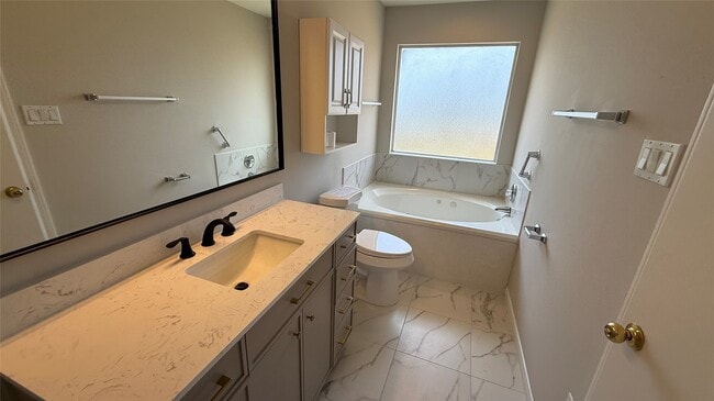 Building Photo - 4026 Redwood Hill Ct