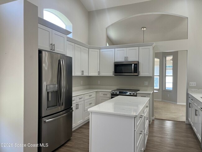 Building Photo - 7641 Candlewick Dr