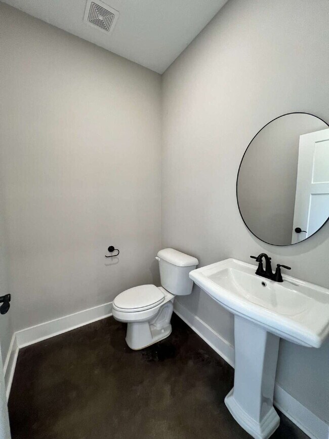 Building Photo - 101 Portland Blvd