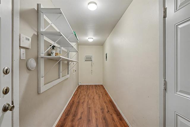 Building Photo - 1202 Crane Dr