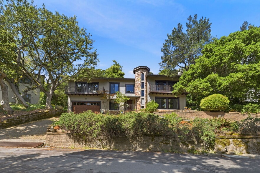 Building Photo - 158 Los Robles Dr