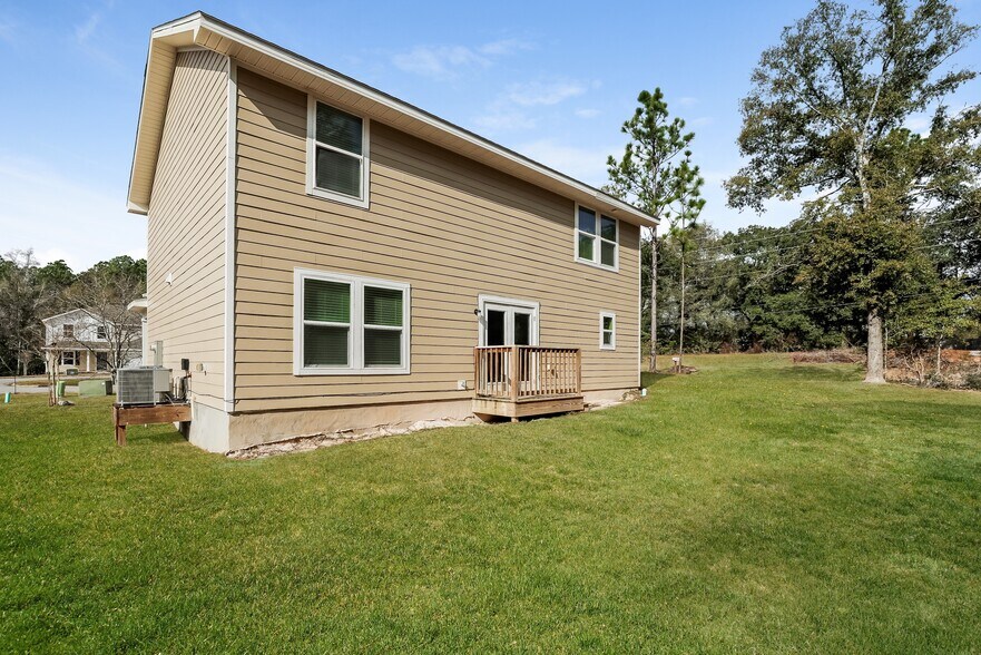 Building Photo - 6224 Travelers Rest Ct