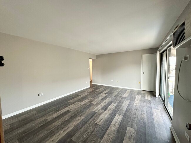 Building Photo - 6334 W 65th St