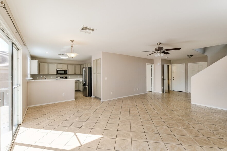 Building Photo - 225 N 223rd Ave