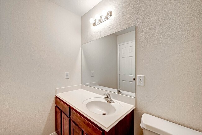 Building Photo - 5127 Birch Manor Ln